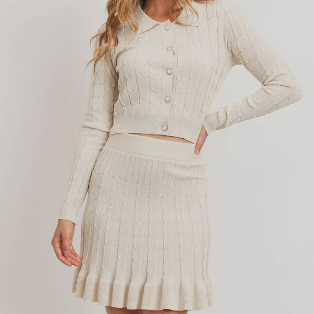Cable Knit Pearl Button Set